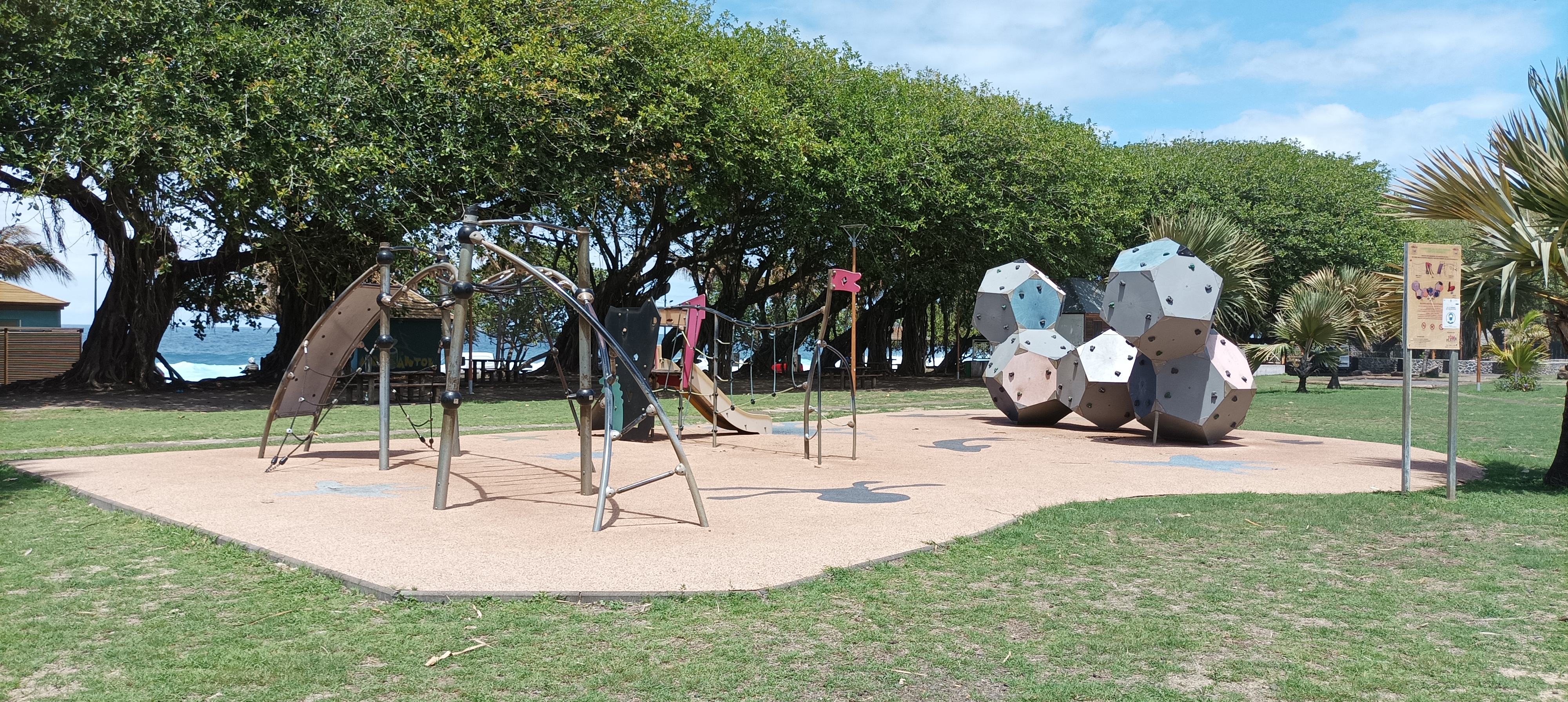 Aire de Jeux - Terrain Paddock