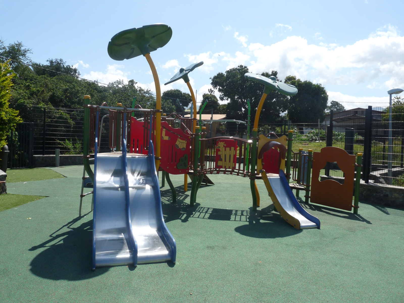 Aire de Jeux - Les Hespérides