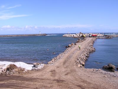 Dragage du port de Saint-Pierre