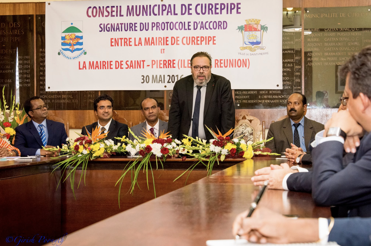 Les condoléances de Michel Fontaine au Maire de Curepipe Samy Chellen