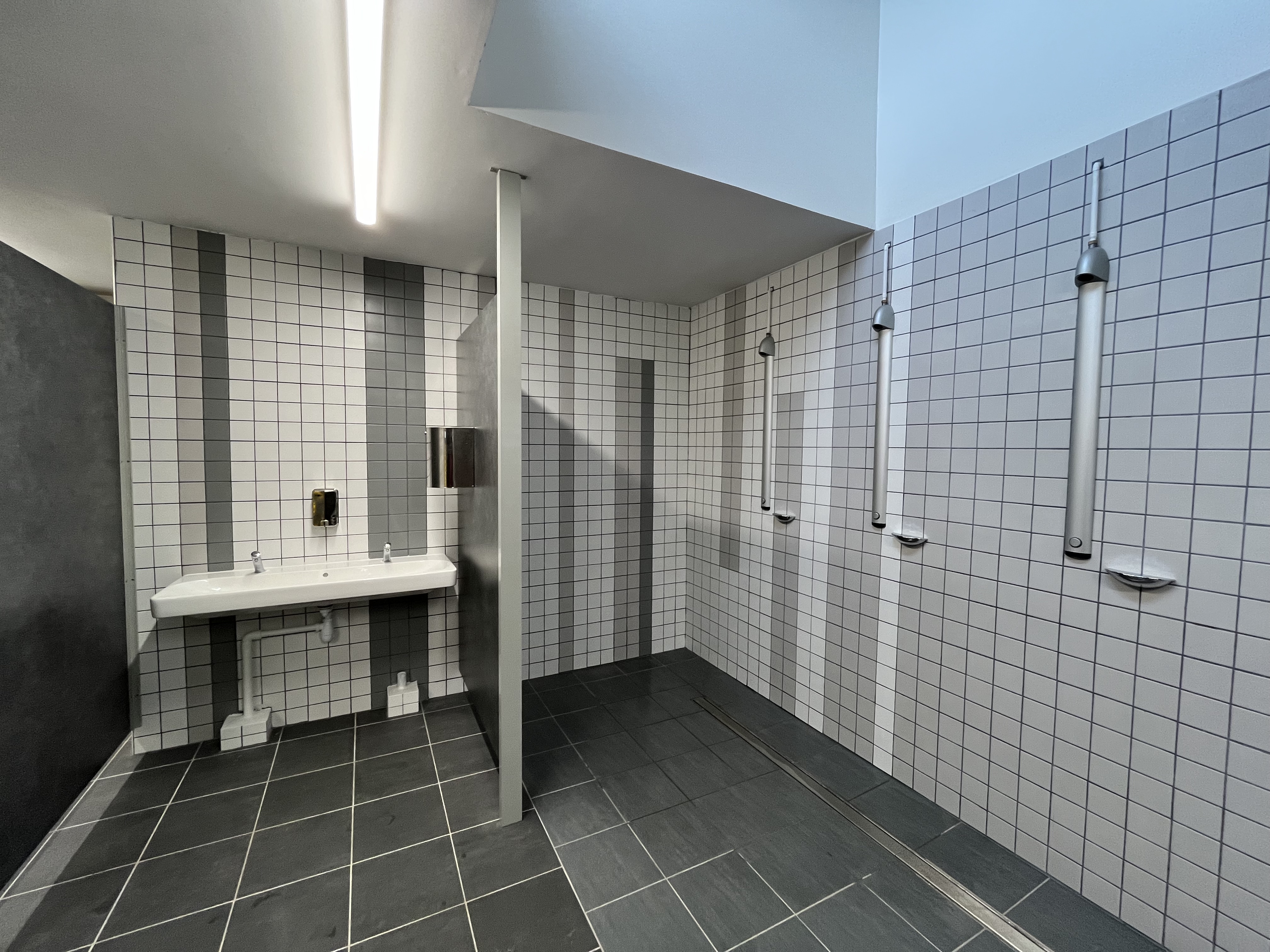 COMPLEXE SPORTIF RAVINE DES CABRIS INAUG 221024