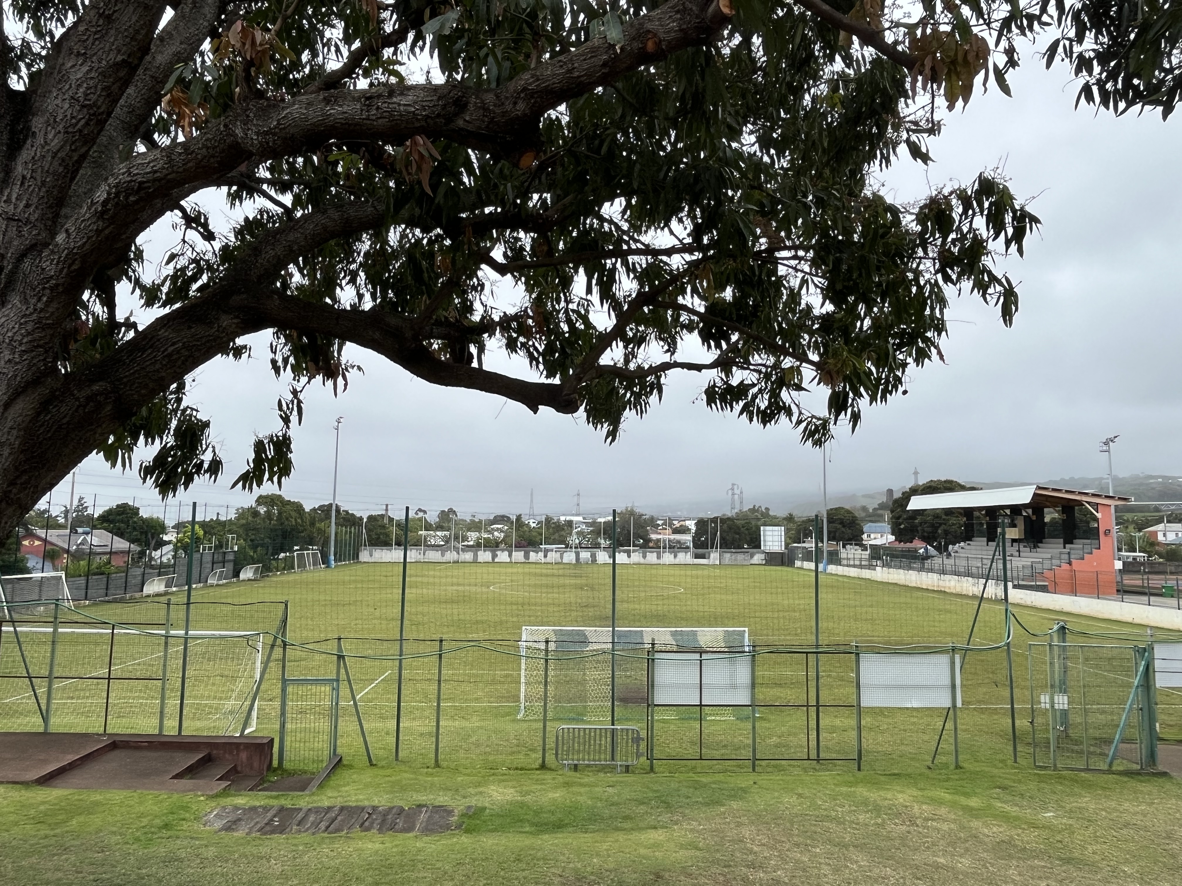 COMPLEXE SPORTIF RAVINE DES CABRIS INAUG 221024