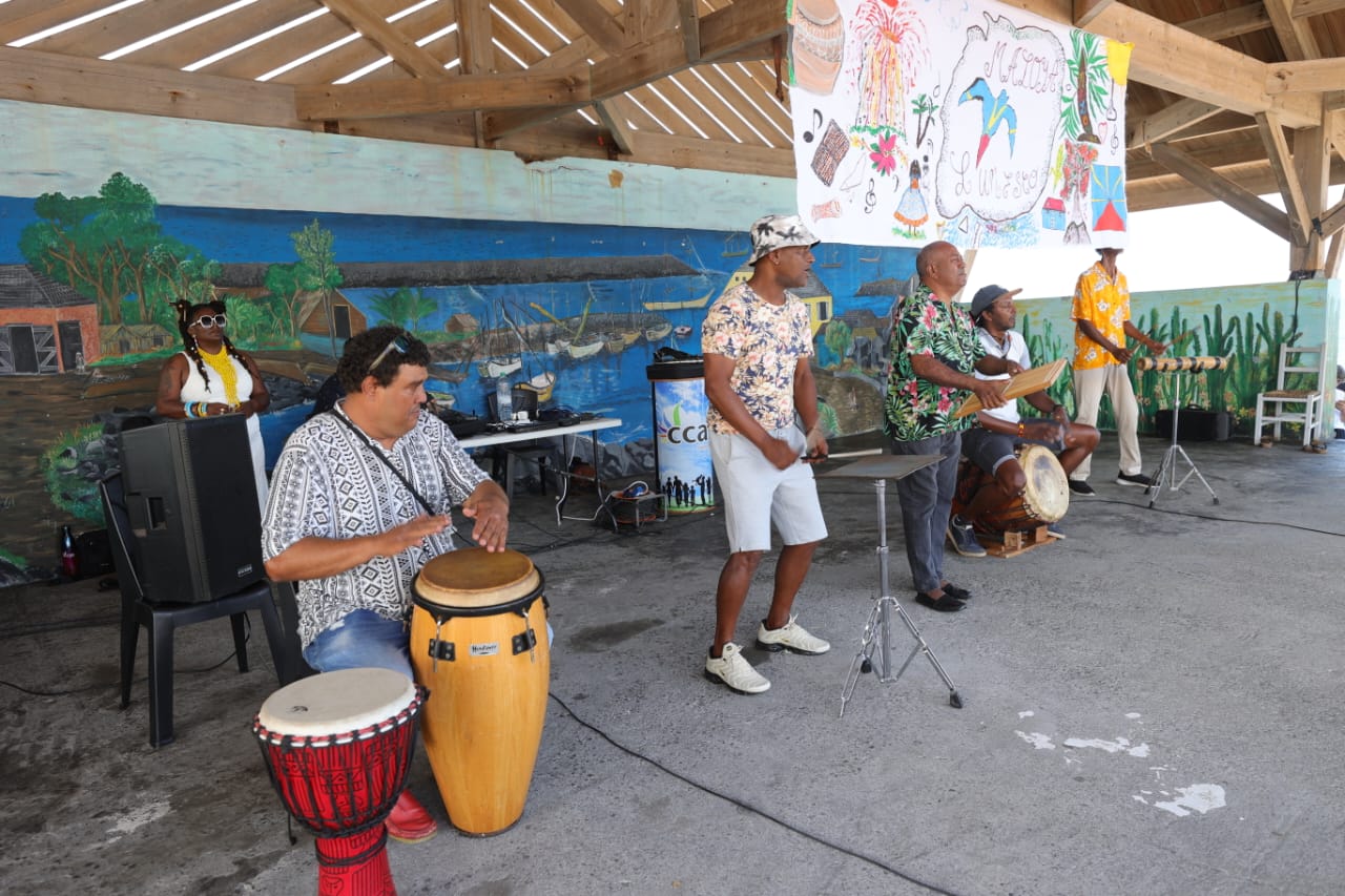 MALOYA 15 ANS 081024