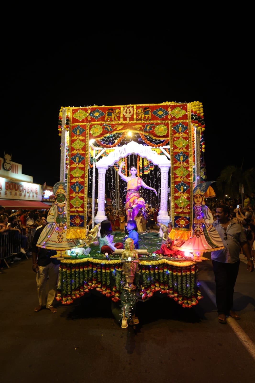 DEFILE DIPAVALI2024