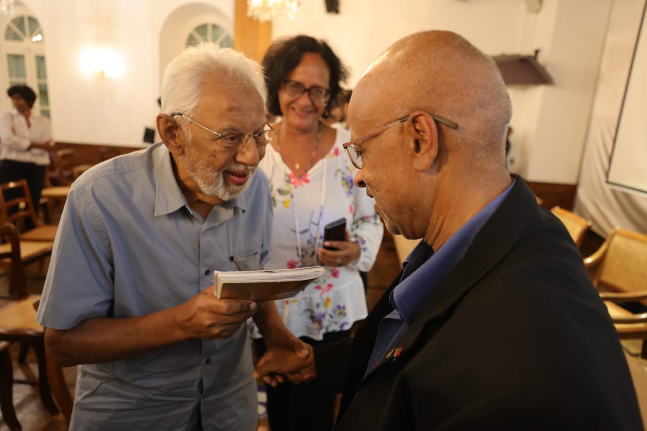 HOMMAGEDEGAULLE301124