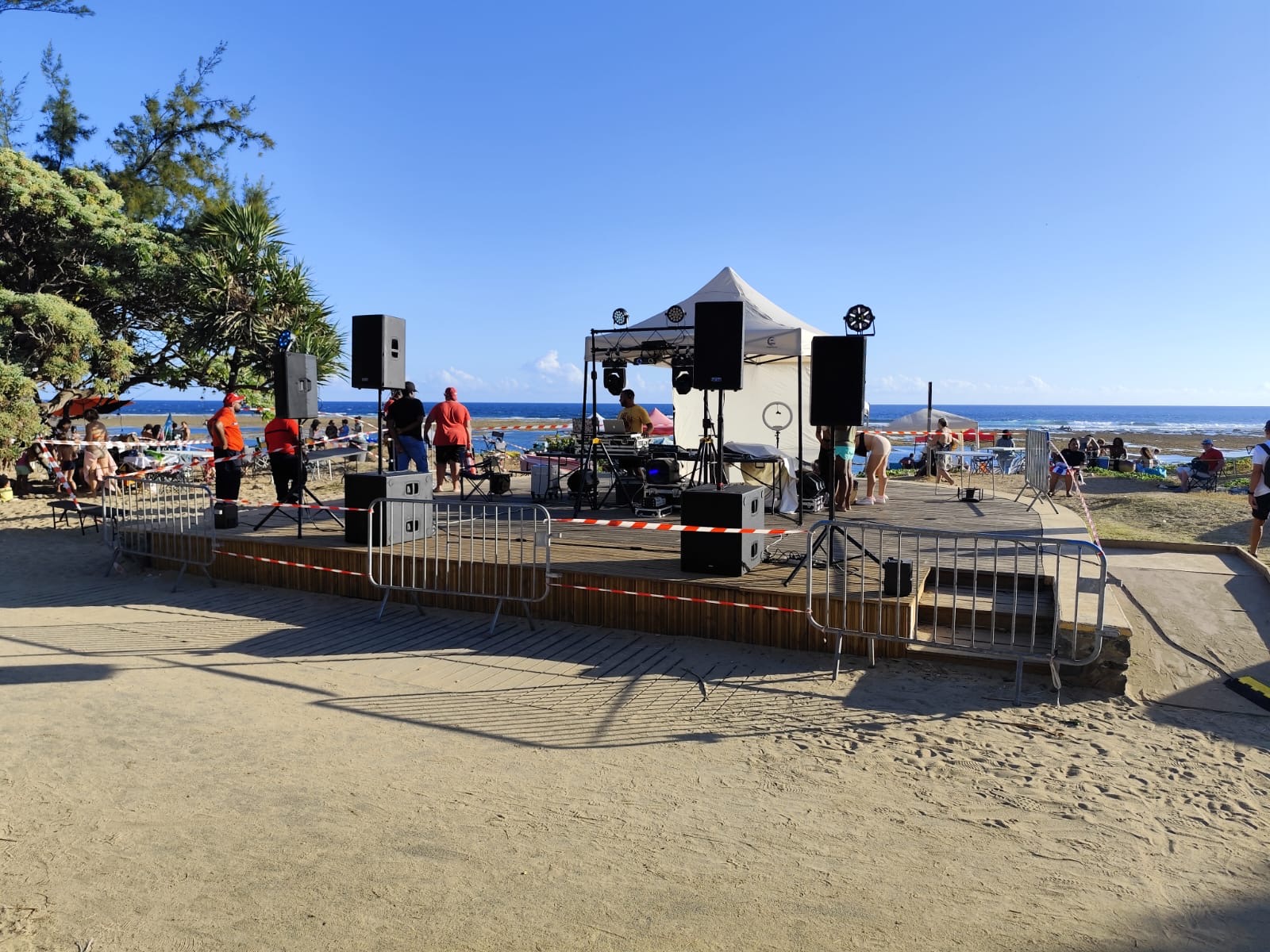 REVEILLON ST PIERRE 2025 plage