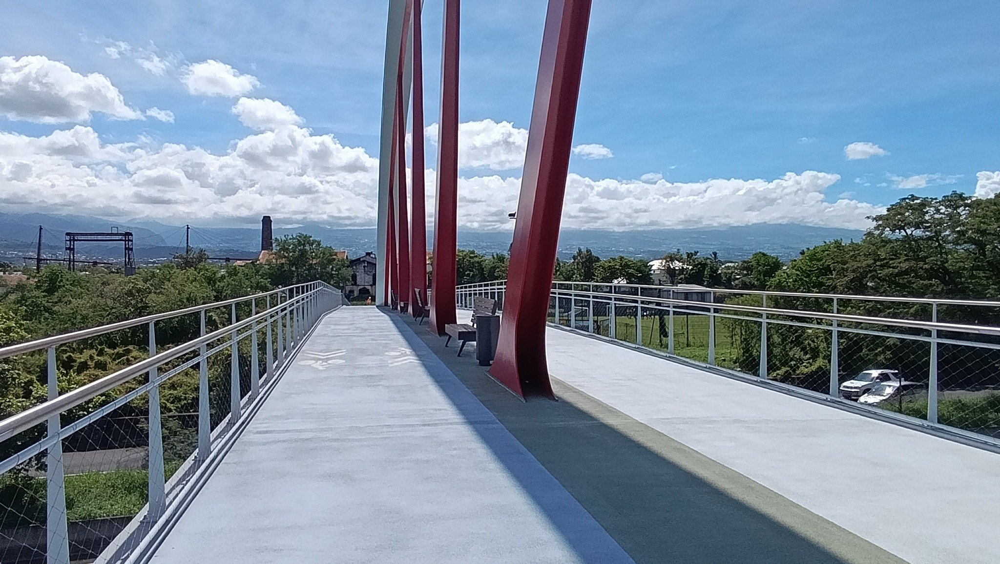 Ouverture de la passerelle piétons de Pierrefonds