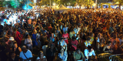 Retour en photos : 20 désamb' de folie sur le front de mer de Saint Pierre