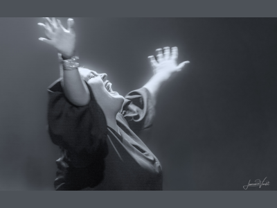 Nicole Dambreville chante Piaf